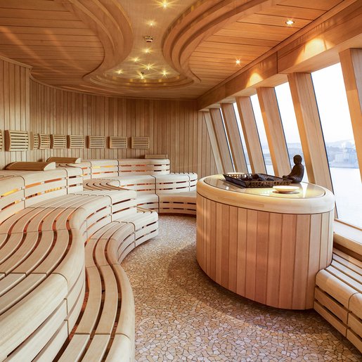 Expérience de sauna avec vue sur la mer à bord du bateau de croisière AIDAdiva