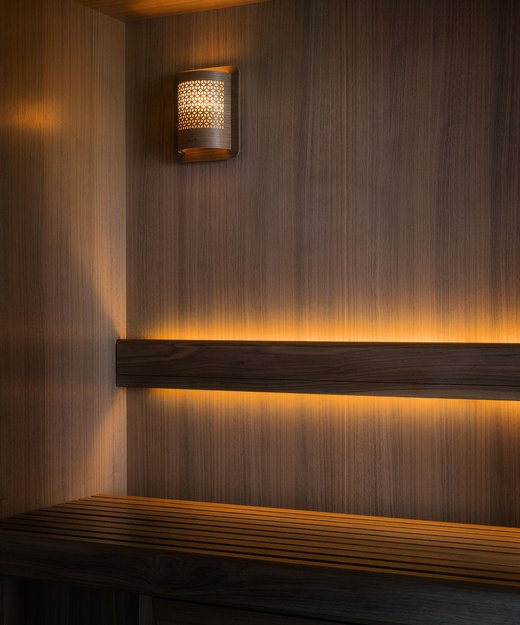 Une Salle De Spa Sauna Avec Insonorisation Murale Intégrée