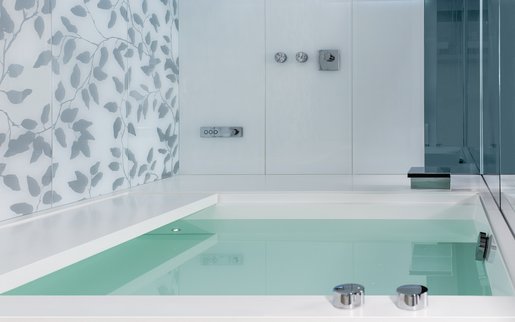 Bain onsen D12 Vario vue de l'intérieur