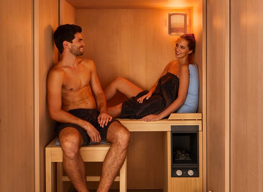 Sauna S1 MANUEL : de la place pour deux personnes