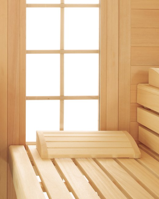 Sauna EMPIRE en bois massif, intérieur en épicéa de Carélie et en hemlock canadien